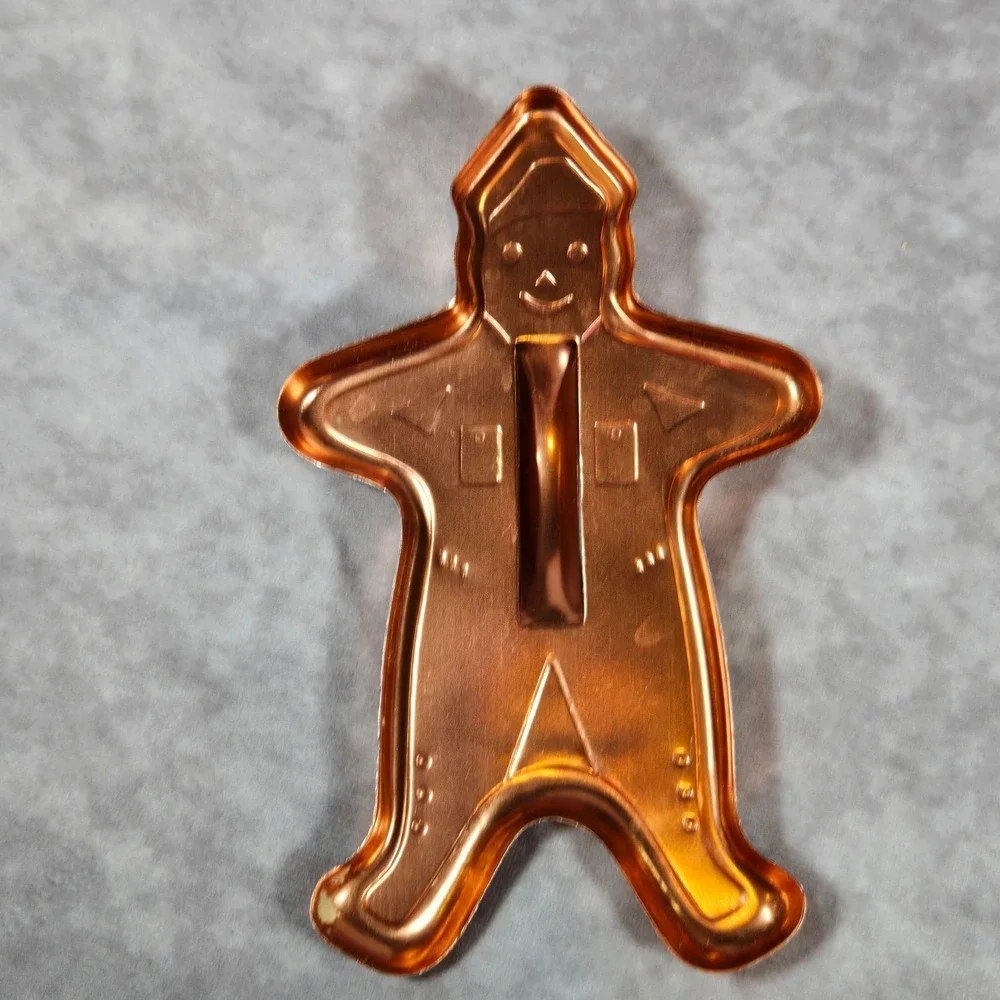 Vintage Aluminum Cookie Cutter Christmas Gingerbread‎ Man Gold Large 6